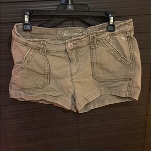 Abercrombie & Fitch Women's Beige Cargo Shorts
